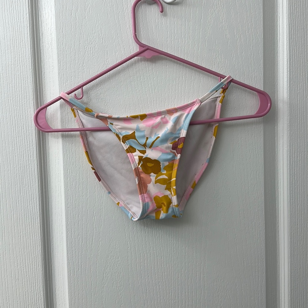 Floral bikini bottom